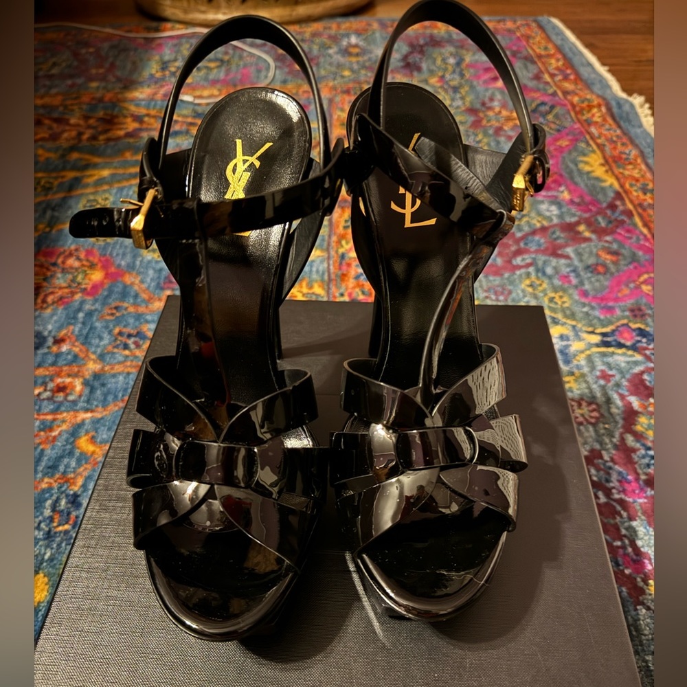 Saint Laurent Patent Tribute Sandals- 105mm